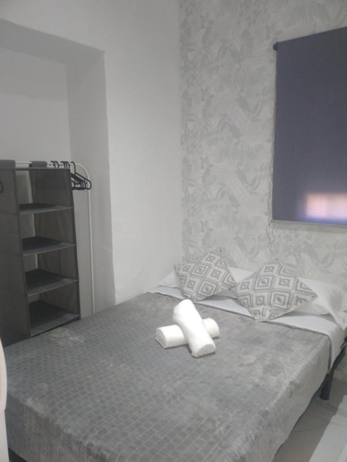 Precioso Apartamento Moderno Cerca Del Carrefour Rosaleda Málaga Buitenkant foto