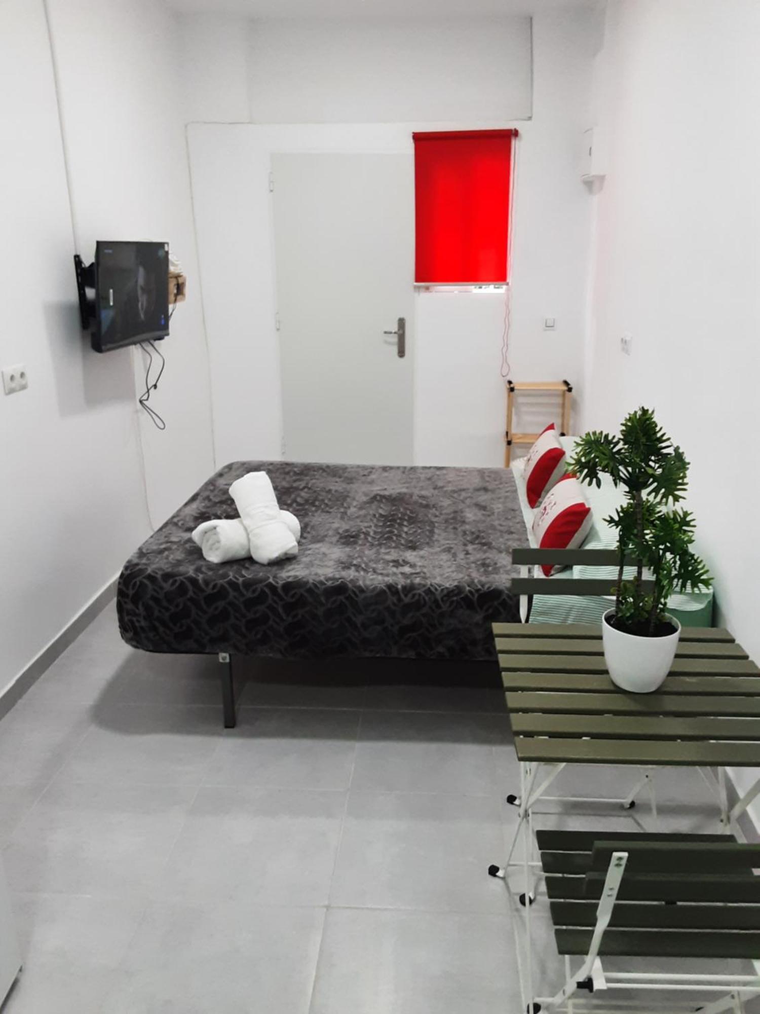 Precioso Apartamento Moderno Cerca Del Carrefour Rosaleda Málaga Buitenkant foto
