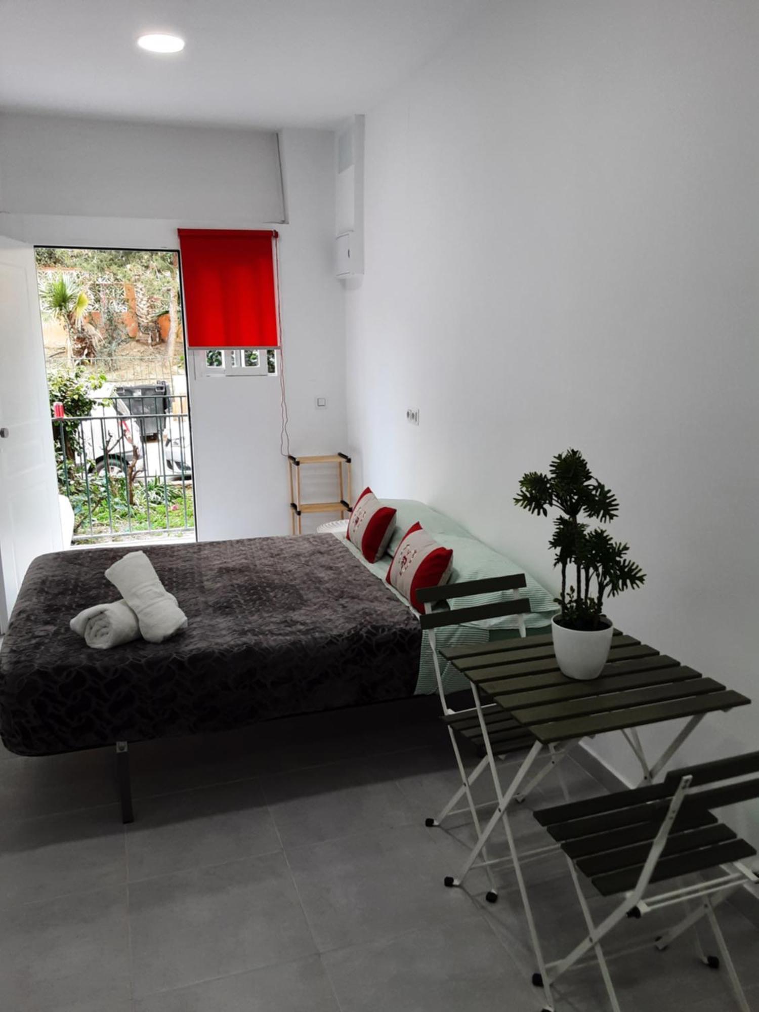 Precioso Apartamento Moderno Cerca Del Carrefour Rosaleda Málaga Buitenkant foto