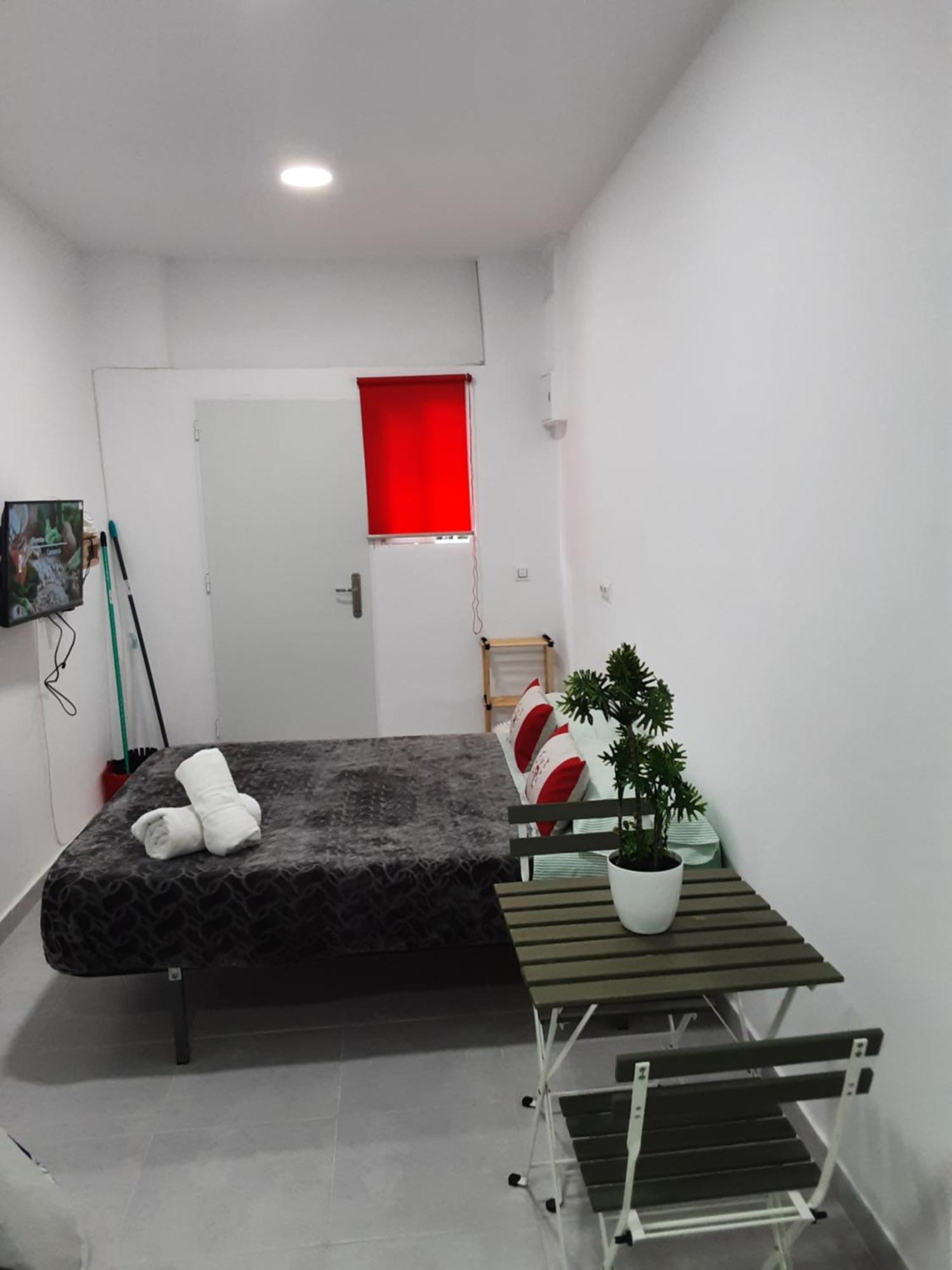 Precioso Apartamento Moderno Cerca Del Carrefour Rosaleda Málaga Buitenkant foto