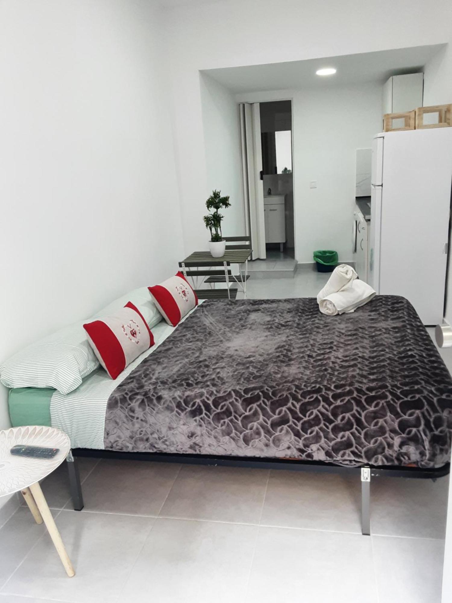 Precioso Apartamento Moderno Cerca Del Carrefour Rosaleda Málaga Buitenkant foto